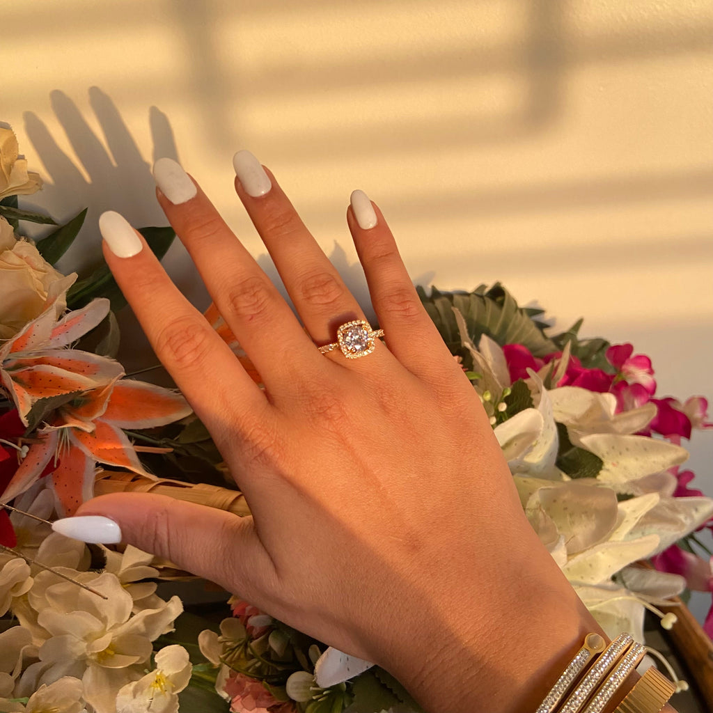Statement Solitaire Ring - For Women