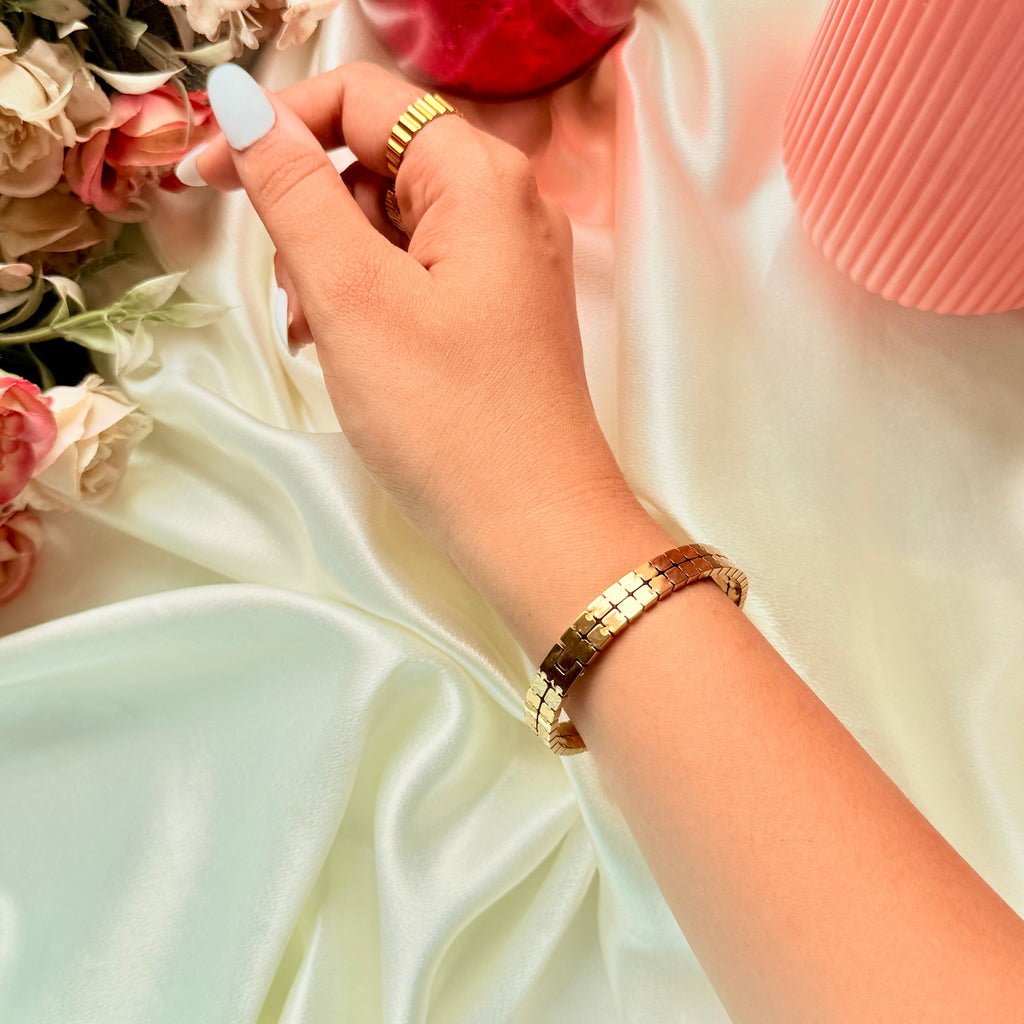 Raha Bracelet - For Women
