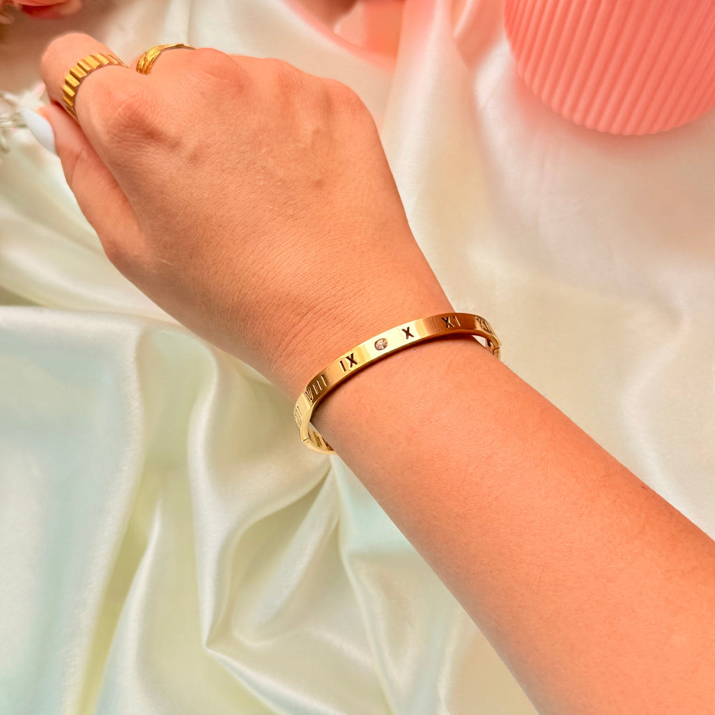 Roman Bracelet - For Women