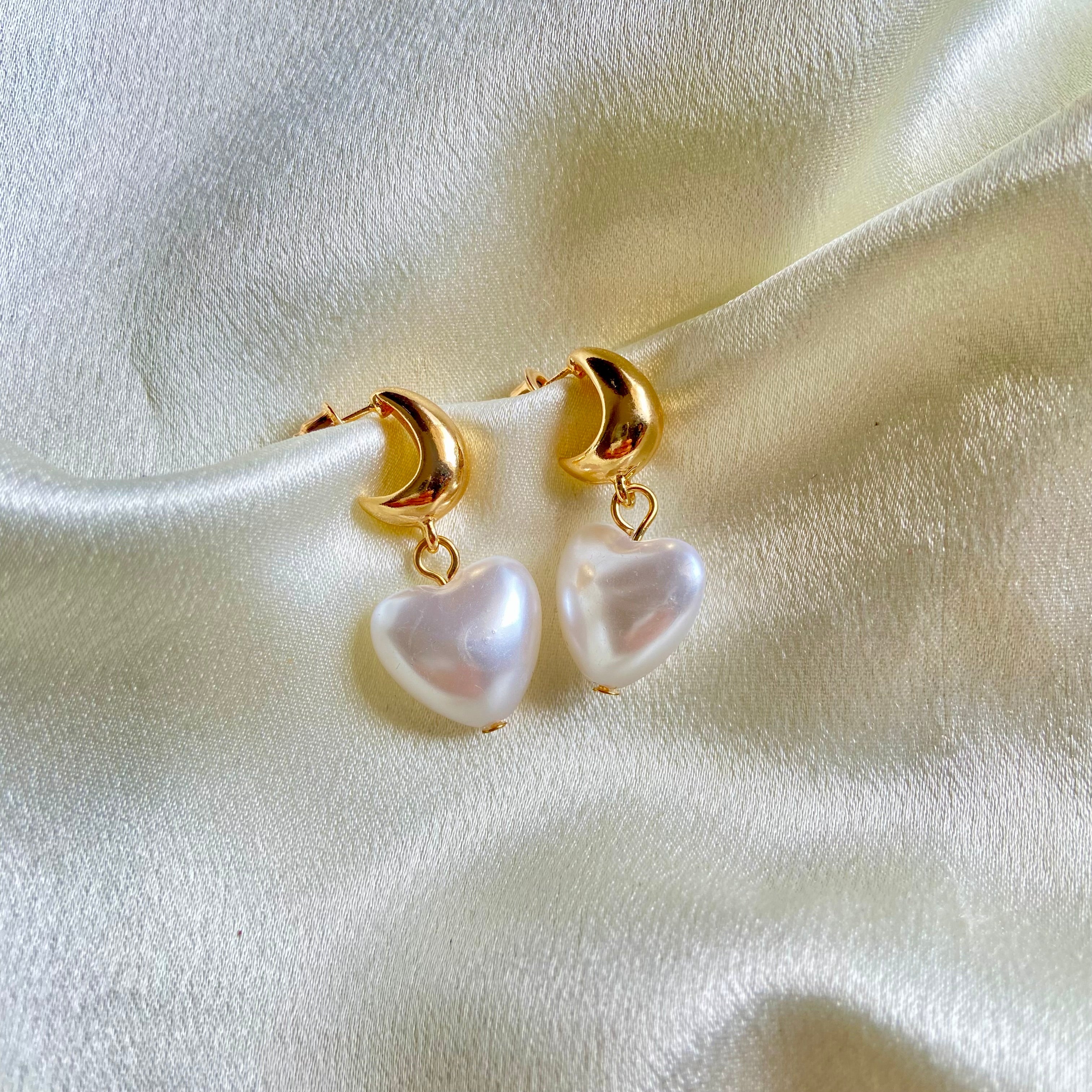 Pearl Heart Earrings (Stainless Steel)