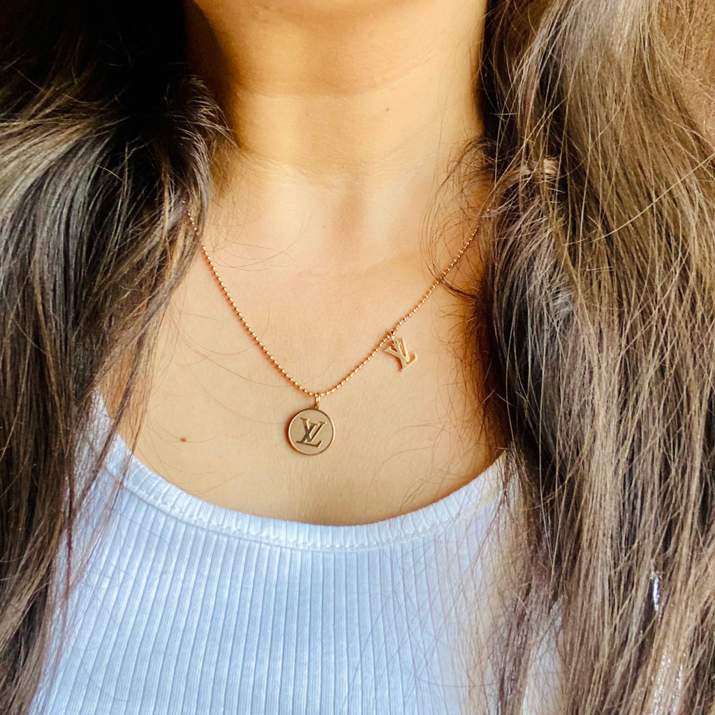 L/V Necklace - For Women