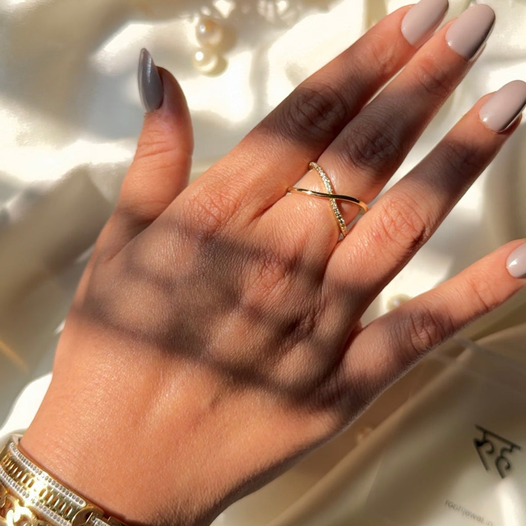 Crisscross Diamond Ring - For Women
